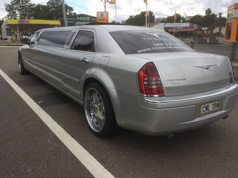 Gold Coast Limousine Hire | Limousines in Paradise